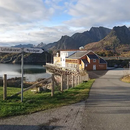 Lofoten, Markveien Villa