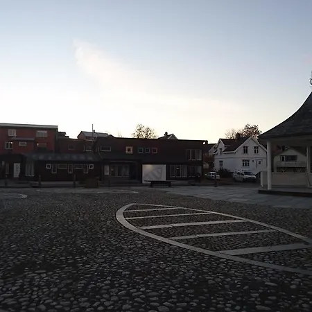 Lofoten, Markveien Villa